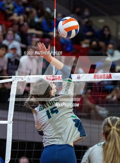 Thumbnail 3 in Green Level vs. Ardrey Kell (NCHSAA 4A Final) (2 of 2) (the Game) photogallery.