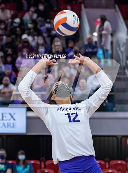 Thumbnail 1 in Green Level vs. Ardrey Kell (NCHSAA 4A Final) (2 of 2) (the Game) photogallery.