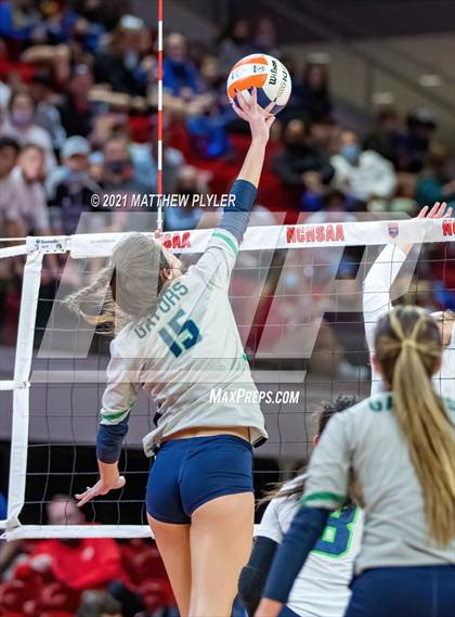 Thumbnail 3 in Green Level vs. Ardrey Kell (NCHSAA 4A Final) (2 of 2) (the Game) photogallery.