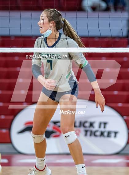 Thumbnail 2 in Green Level vs. Ardrey Kell (NCHSAA 4A Final) (2 of 2) (the Game) photogallery.