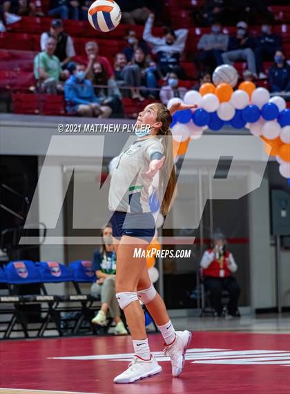 Thumbnail 3 in Green Level vs. Ardrey Kell (NCHSAA 4A Final) (2 of 2) (the Game) photogallery.
