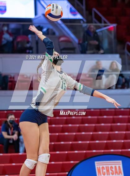 Thumbnail 2 in Green Level vs. Ardrey Kell (NCHSAA 4A Final) (2 of 2) (the Game) photogallery.