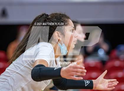 Thumbnail 3 in Green Level vs. Ardrey Kell (NCHSAA 4A Final) (2 of 2) (the Game) photogallery.