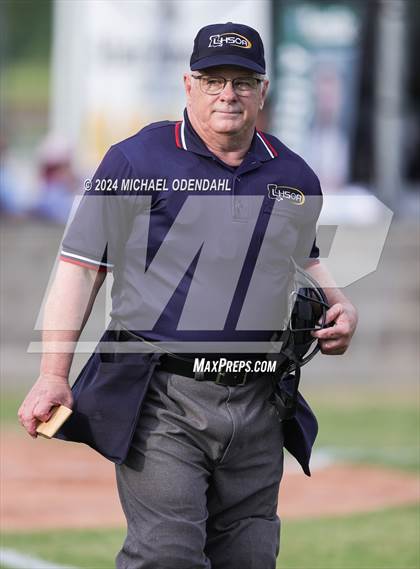 Thumbnail 1 in Catholic of Pointe Coupee vs. Central Catholic (LHSAA Division IV Select Regional) photogallery.