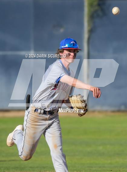 Thumbnail 1 in Centaurus vs. La Salle (Coach Bob National Invitational) photogallery.