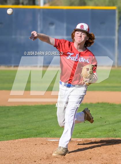 Thumbnail 2 in Centaurus vs. La Salle (Coach Bob National Invitational) photogallery.