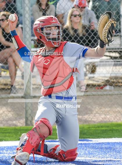 Thumbnail 1 in Centaurus vs. La Salle (Coach Bob National Invitational) photogallery.