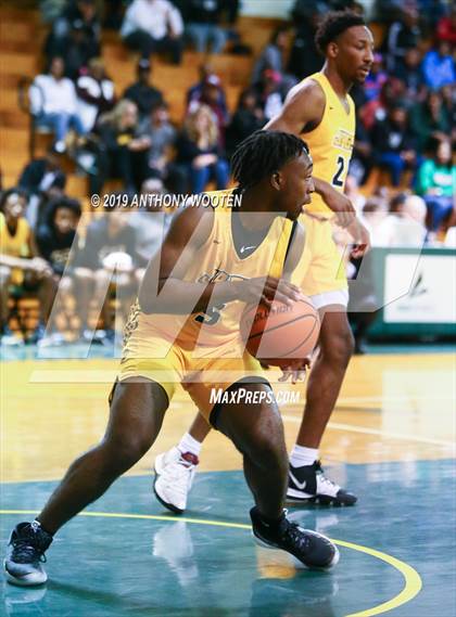 Thumbnail 2 in Greenfield vs. Farmville Central (Hoops and Dreams Showcase) photogallery.