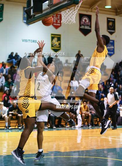 Thumbnail 3 in Greenfield vs. Farmville Central (Hoops and Dreams Showcase) photogallery.