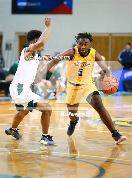 Thumbnail 2 in Greenfield vs. Farmville Central (Hoops and Dreams Showcase) photogallery.