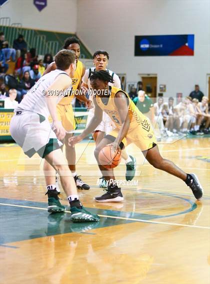 Thumbnail 3 in Greenfield vs. Farmville Central (Hoops and Dreams Showcase) photogallery.