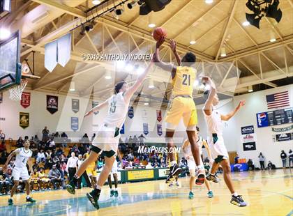 Thumbnail 3 in Greenfield vs. Farmville Central (Hoops and Dreams Showcase) photogallery.