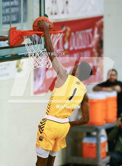 Thumbnail 2 in Greenfield vs. Farmville Central (Hoops and Dreams Showcase) photogallery.