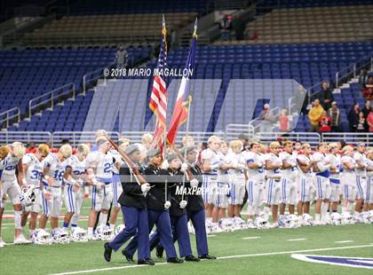 Thumbnail 3 in Wagner vs Veterans Memorial (UIL 5A Quarterfinal Playoff) photogallery.