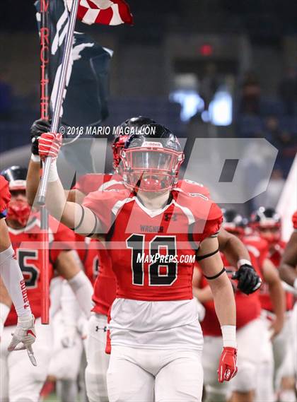 Thumbnail 2 in Wagner vs Veterans Memorial (UIL 5A Quarterfinal Playoff) photogallery.