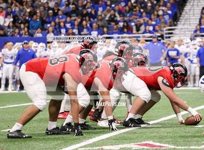 Thumbnail 2 in Wagner vs Veterans Memorial (UIL 5A Quarterfinal Playoff) photogallery.