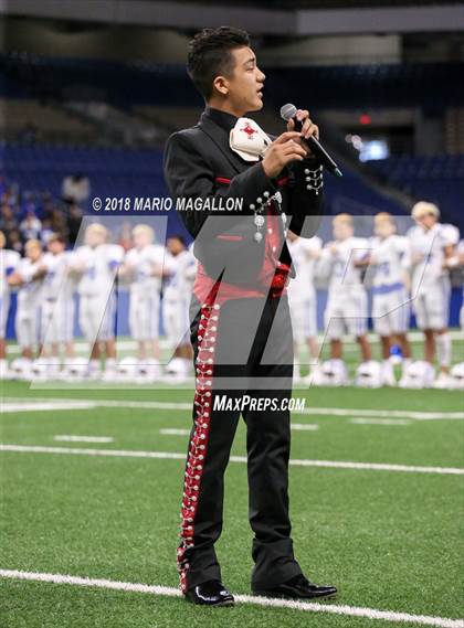 Thumbnail 3 in Wagner vs Veterans Memorial (UIL 5A Quarterfinal Playoff) photogallery.