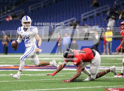 Thumbnail 1 in Wagner vs Veterans Memorial (UIL 5A Quarterfinal Playoff) photogallery.