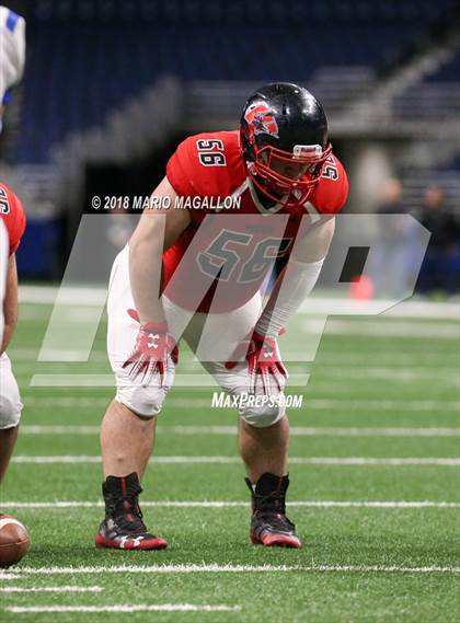 Thumbnail 1 in Wagner vs Veterans Memorial (UIL 5A Quarterfinal Playoff) photogallery.