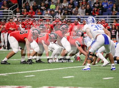 Thumbnail 1 in Wagner vs Veterans Memorial (UIL 5A Quarterfinal Playoff) photogallery.