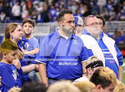 Thumbnail 2 in Wagner vs Veterans Memorial (UIL 5A Quarterfinal Playoff) photogallery.