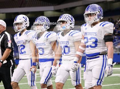 Thumbnail 3 in Wagner vs Veterans Memorial (UIL 5A Quarterfinal Playoff) photogallery.