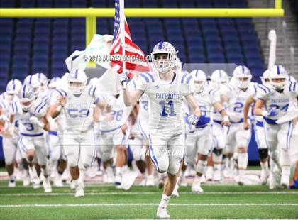 Thumbnail 1 in Wagner vs Veterans Memorial (UIL 5A Quarterfinal Playoff) photogallery.