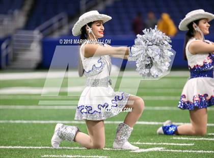Thumbnail 3 in Wagner vs Veterans Memorial (UIL 5A Quarterfinal Playoff) photogallery.