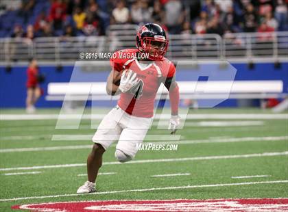 Thumbnail 3 in Wagner vs Veterans Memorial (UIL 5A Quarterfinal Playoff) photogallery.