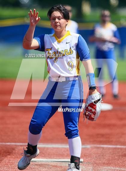 Thumbnail 3 in Fife @ Sammamish (WIAA District Playoffs) photogallery.