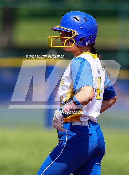 Thumbnail 1 in Fife @ Sammamish (WIAA District Playoffs) photogallery.