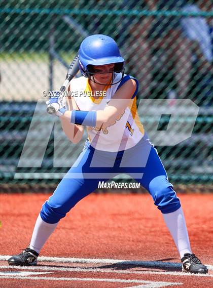 Thumbnail 2 in Fife @ Sammamish (WIAA District Playoffs) photogallery.