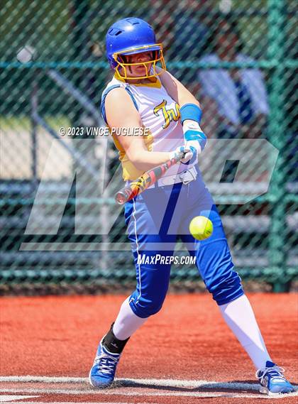 Thumbnail 2 in Fife @ Sammamish (WIAA District Playoffs) photogallery.