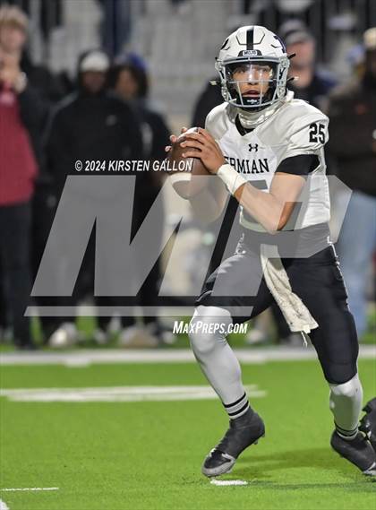 Thumbnail 2 in Permian vs North Crowley (UIL 6A-1 Football Area Playoff) photogallery.