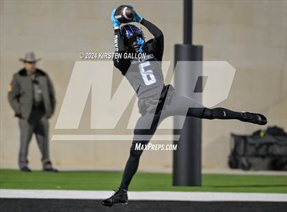 Thumbnail 3 in Permian vs North Crowley (UIL 6A-1 Football Area Playoff) photogallery.