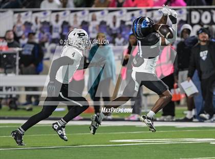 Thumbnail 3 in Permian vs North Crowley (UIL 6A-1 Football Area Playoff) photogallery.