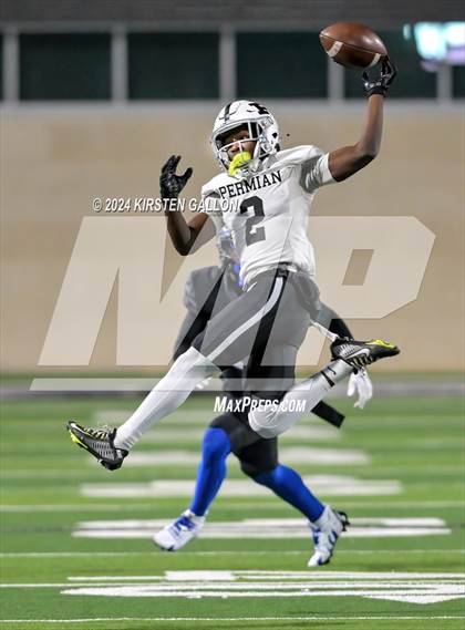 Thumbnail 3 in Permian vs North Crowley (UIL 6A-1 Football Area Playoff) photogallery.