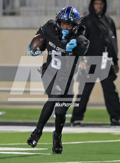 Thumbnail 2 in Permian vs North Crowley (UIL 6A-1 Football Area Playoff) photogallery.