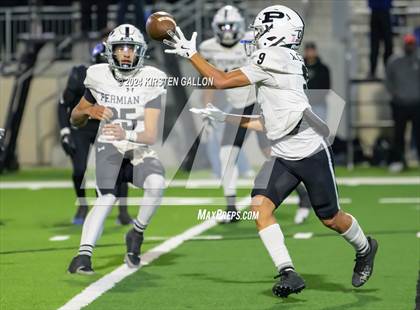 Thumbnail 3 in Permian vs North Crowley (UIL 6A-1 Football Area Playoff) photogallery.