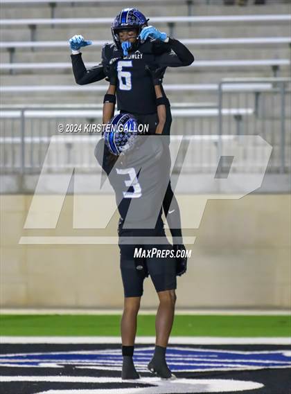 Thumbnail 1 in Permian vs North Crowley (UIL 6A-1 Football Area Playoff) photogallery.