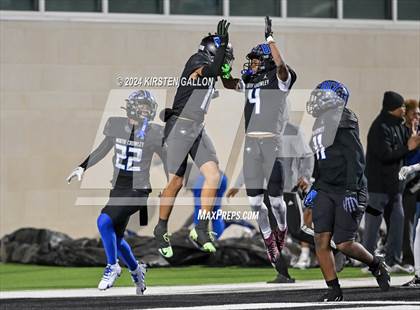 Thumbnail 1 in Permian vs North Crowley (UIL 6A-1 Football Area Playoff) photogallery.