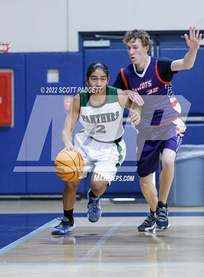 Thumbnail 2 in Temecula Prep vs. Perris (Linfield Christian Caged Classic) photogallery.