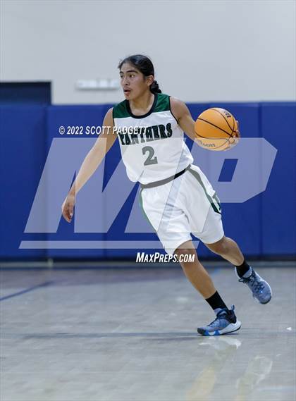 Thumbnail 3 in Temecula Prep vs. Perris (Linfield Christian Caged Classic) photogallery.