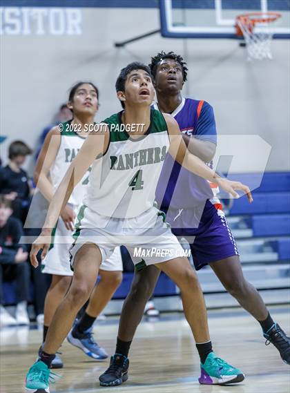 Thumbnail 3 in Temecula Prep vs. Perris (Linfield Christian Caged Classic) photogallery.