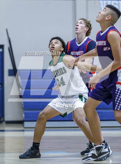 Thumbnail 2 in Temecula Prep vs. Perris (Linfield Christian Caged Classic) photogallery.
