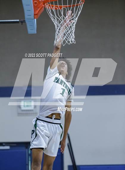 Thumbnail 2 in Temecula Prep vs. Perris (Linfield Christian Caged Classic) photogallery.