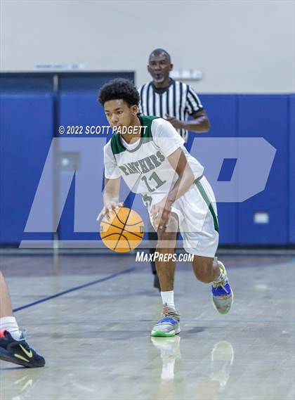 Thumbnail 3 in Temecula Prep vs. Perris (Linfield Christian Caged Classic) photogallery.