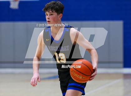 Thumbnail 2 in Huckabay vs. Perrin-Whitt (UIL 1A D1 Basketball Regional Final) photogallery.