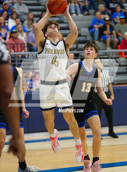 Thumbnail 2 in Huckabay vs. Perrin-Whitt (UIL 1A D1 Basketball Regional Final) photogallery.