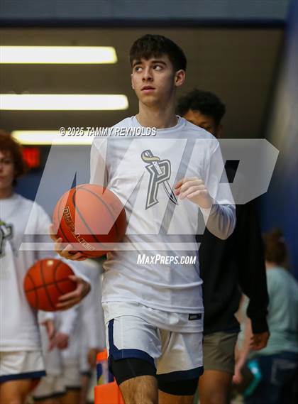 Thumbnail 2 in Huckabay vs. Perrin-Whitt (UIL 1A D1 Basketball Regional Final) photogallery.